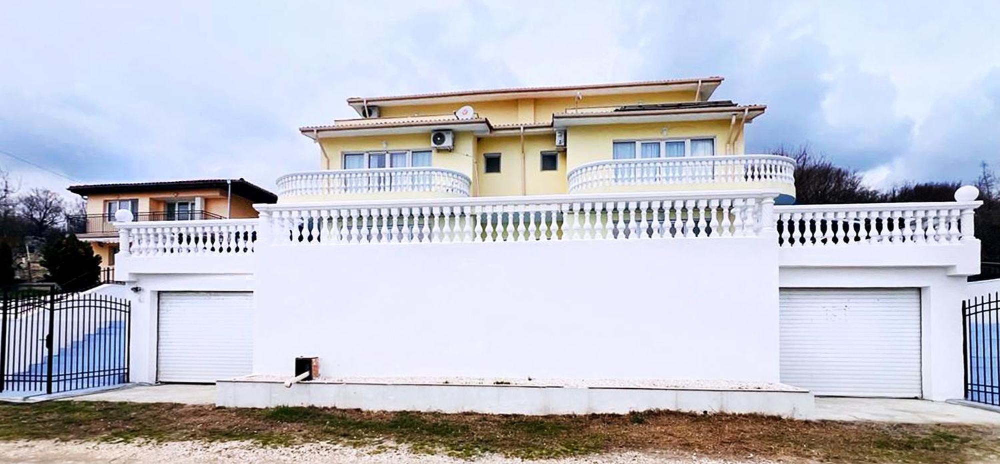 Villa Sorento Italian Neoclassica Balchik Exterior foto
